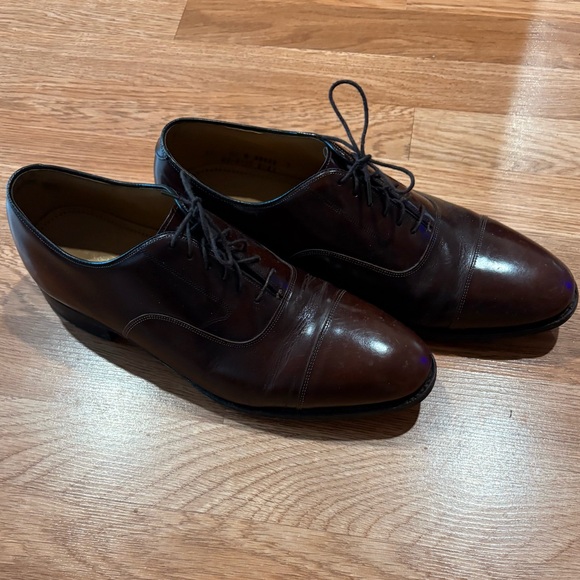 Men’s Johnston & Murphy Classic Brown Leather Men\'s Dress Shoes 11